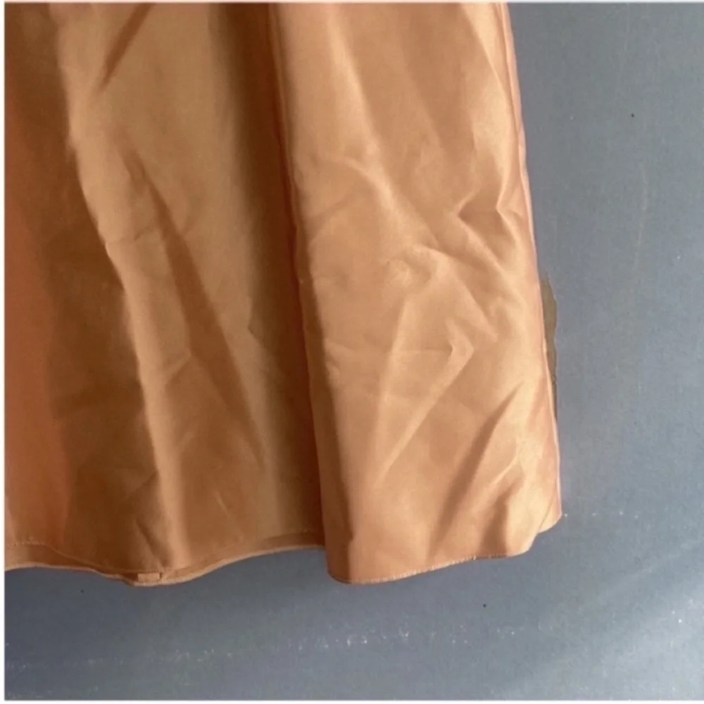 Alfred Sung Satin Twill Sleeveless V-Neck Dress Toasted Sugar Light Pink Size 10 - Picture 4 of 10